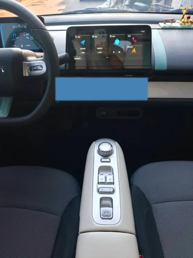 2025 LingBox BOX BEV 19.2KWH,autocango,china used car exporter,china ev exporter,chinese used car exporter,chinese used ev exporter