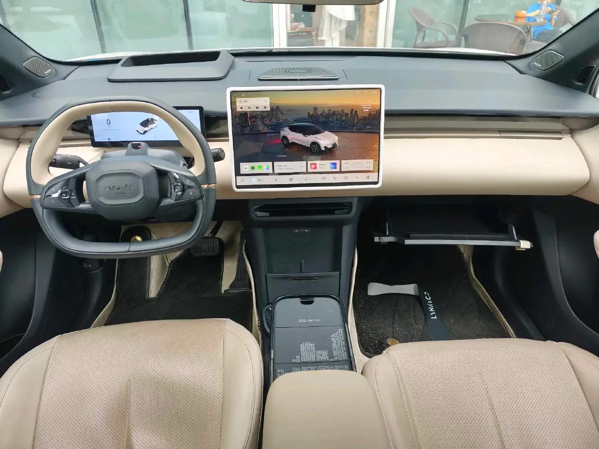 2025 Dongfeng Z9 2.0T 258HP L4 8AT,autocango,china used car exporter,china ev exporter,chinese used car exporter,chinese used ev exporter