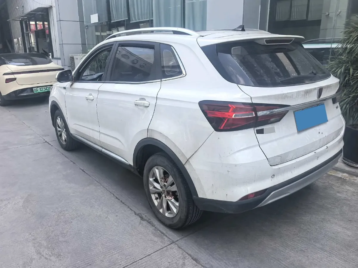 2020 Roewe RX3 1.6L 125HP L4 5MT,autocango,china used car exporter,china ev exporter,chinese used car exporter,chinese used ev exporter