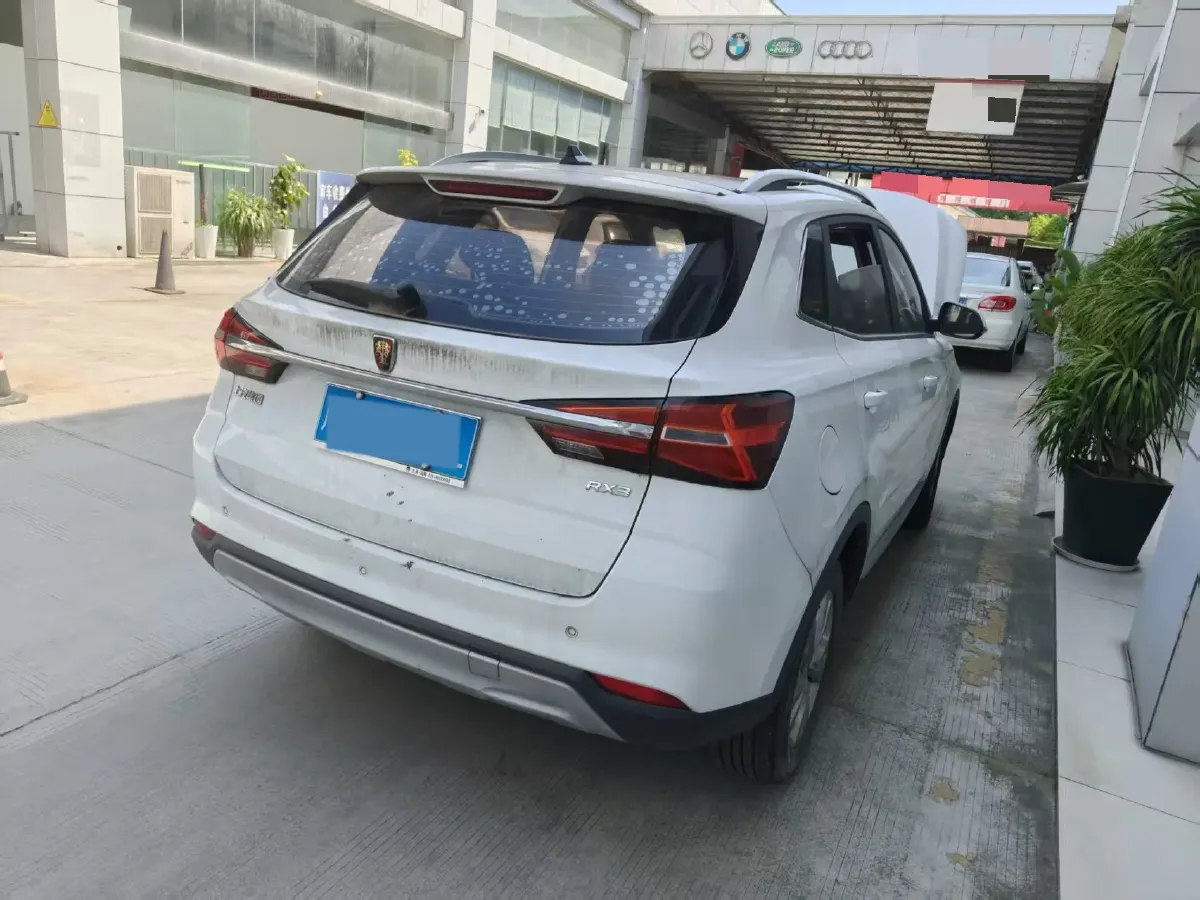 2020 Roewe RX3 1.6L 125HP L4 5MT,autocango,china used car exporter,china ev exporter,chinese used car exporter,chinese used ev exporter