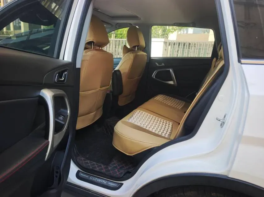 2017 KaiYi X5 1.5T 152HP L4 5MT,autocango,china used car exporter,china ev exporter,chinese used car exporter,chinese used ev exporter