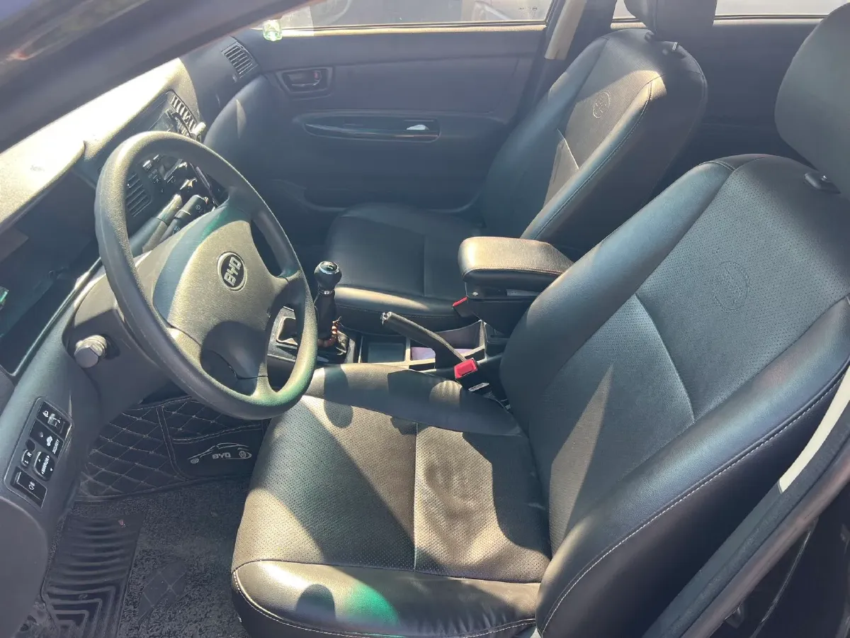 2020 BYD F3 1.5L 109HP L4 5MT,autocango,china used car exporter,china ev exporter,chinese used car exporter,chinese used ev exporter