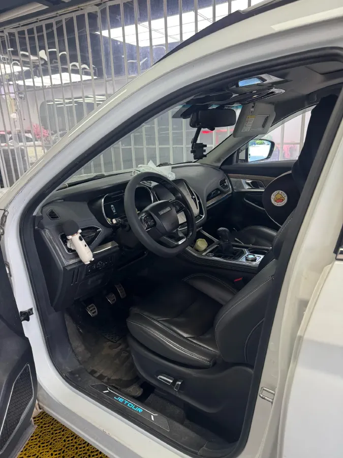 2020 Jetour X70 1.5T 156HP L4 6MT,autocango,china used car exporter,china ev exporter,chinese used car exporter,chinese used ev exporter