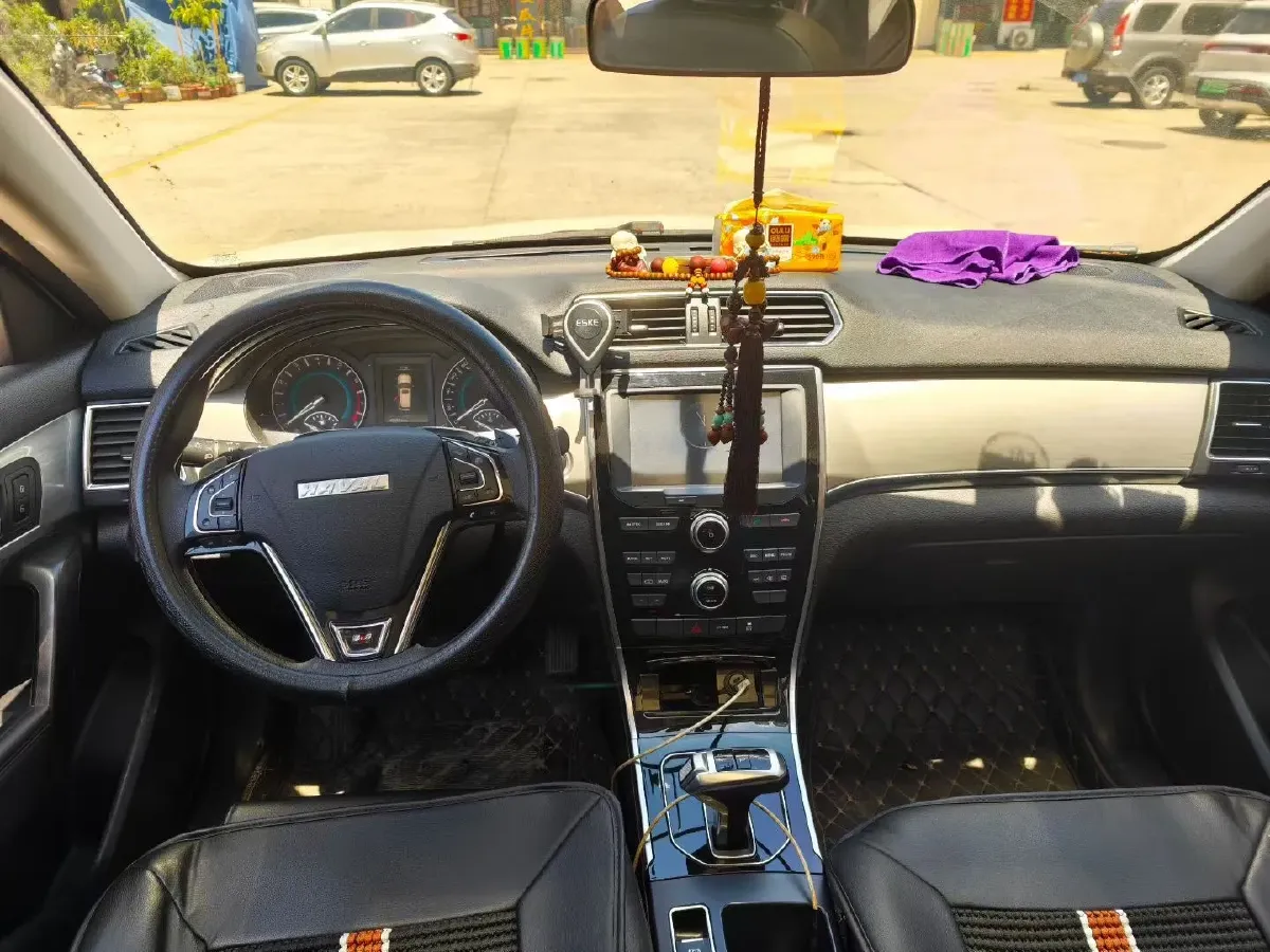 2018 Haval H2 1.5T 150HP L4 7DCT,autocango,china used car exporter,china ev exporter,chinese used car exporter,chinese used ev exporter