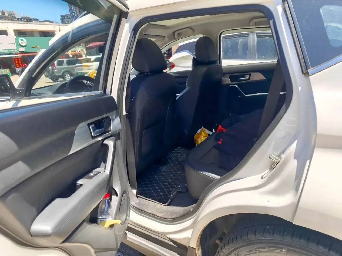 2018 Haval H2 1.5T 150HP L4 7DCT,autocango,china used car exporter,china ev exporter,chinese used car exporter,chinese used ev exporter