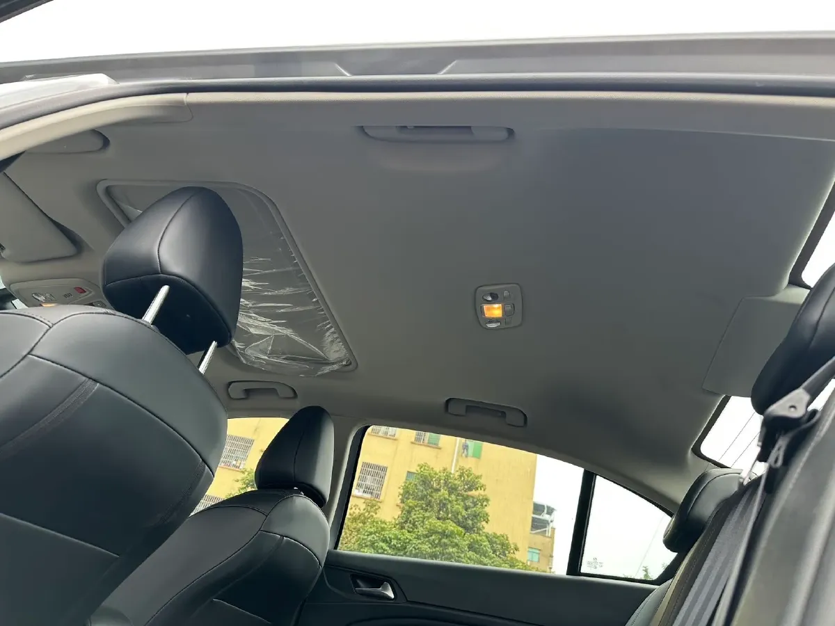 2024 Peugeot 408 1.5T 173HP L4 6AT,autocango,china used car exporter,china ev exporter,chinese used car exporter,chinese used ev exporter