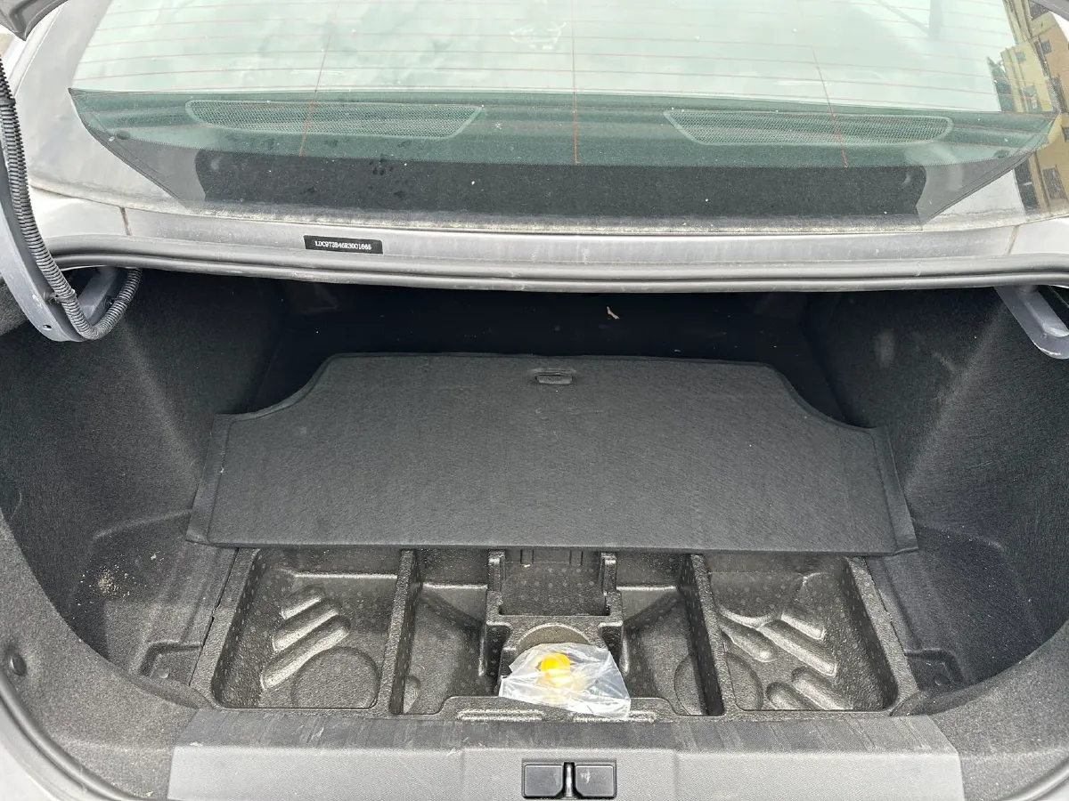 2024 Peugeot 408 1.5T 173HP L4 6AT,autocango,china used car exporter,china ev exporter,chinese used car exporter,chinese used ev exporter