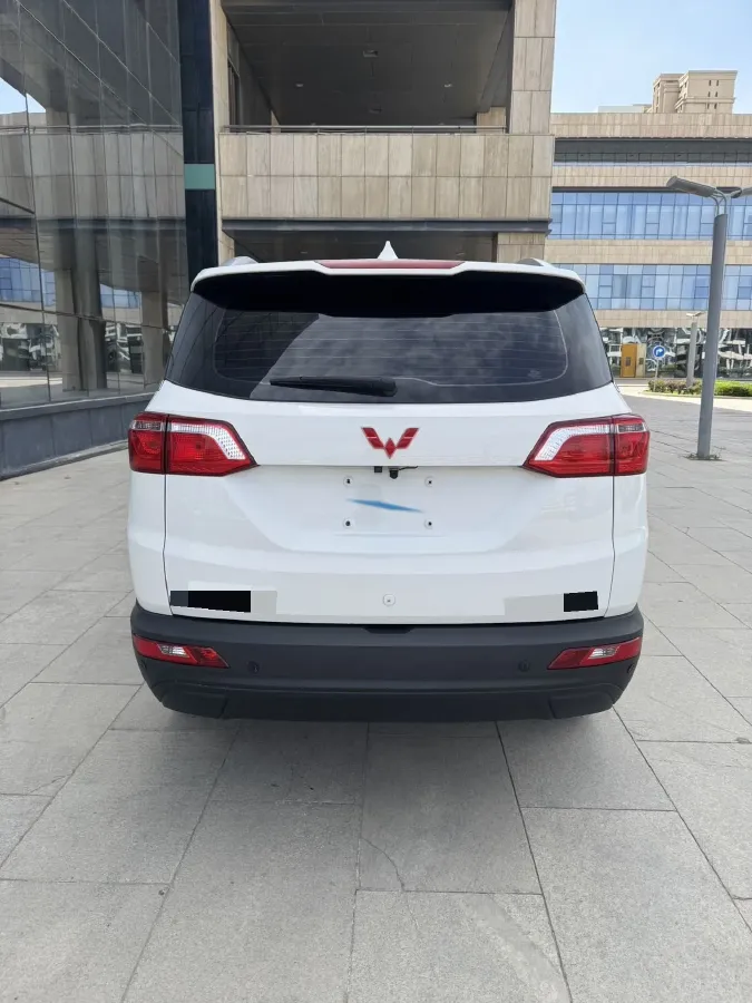 2018 WuLing HongGuang S3 1.5L 112HP L4 6MT,autocango,china used car exporter,china ev exporter,chinese used car exporter,chinese used ev exporter