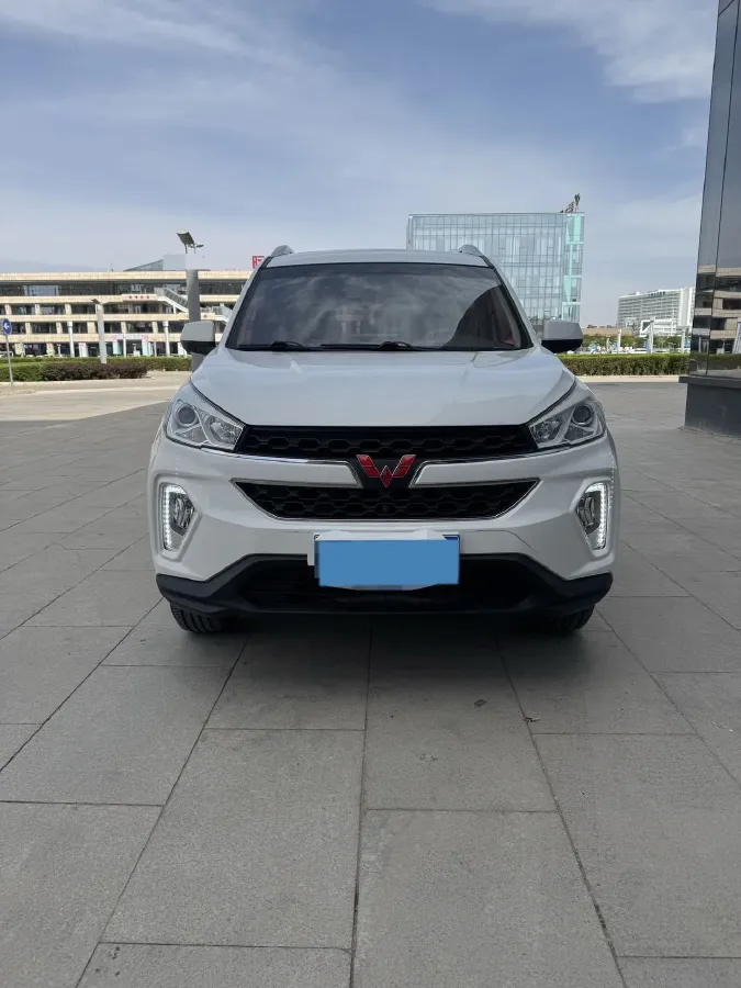 2018 WuLing HongGuang S3 1.5L 112HP L4 6MT,autocango,china used car exporter,china ev exporter,chinese used car exporter,chinese used ev exporter