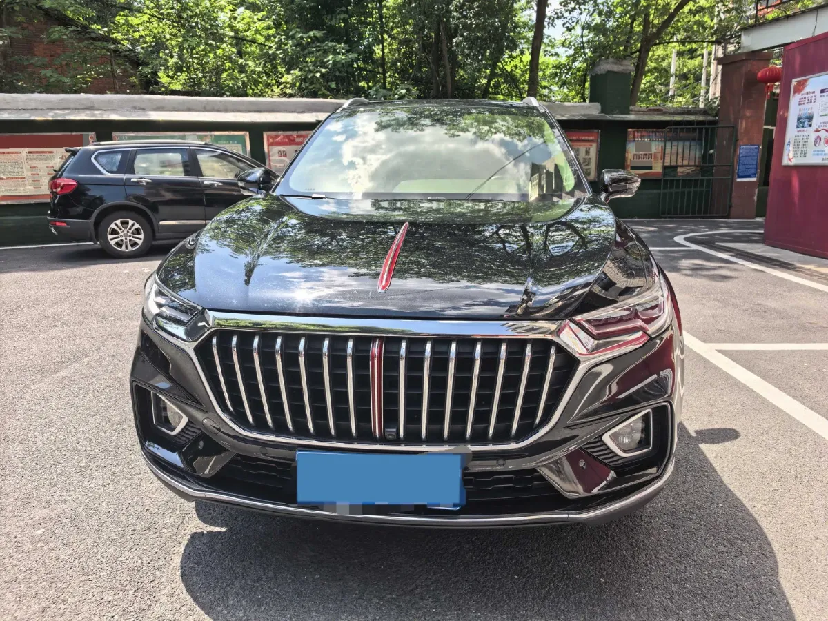 2022 HongQi HS5 2.0T 224HP L4 6AT,autocango,china used car exporter,china ev exporter,chinese used car exporter,chinese used ev exporter