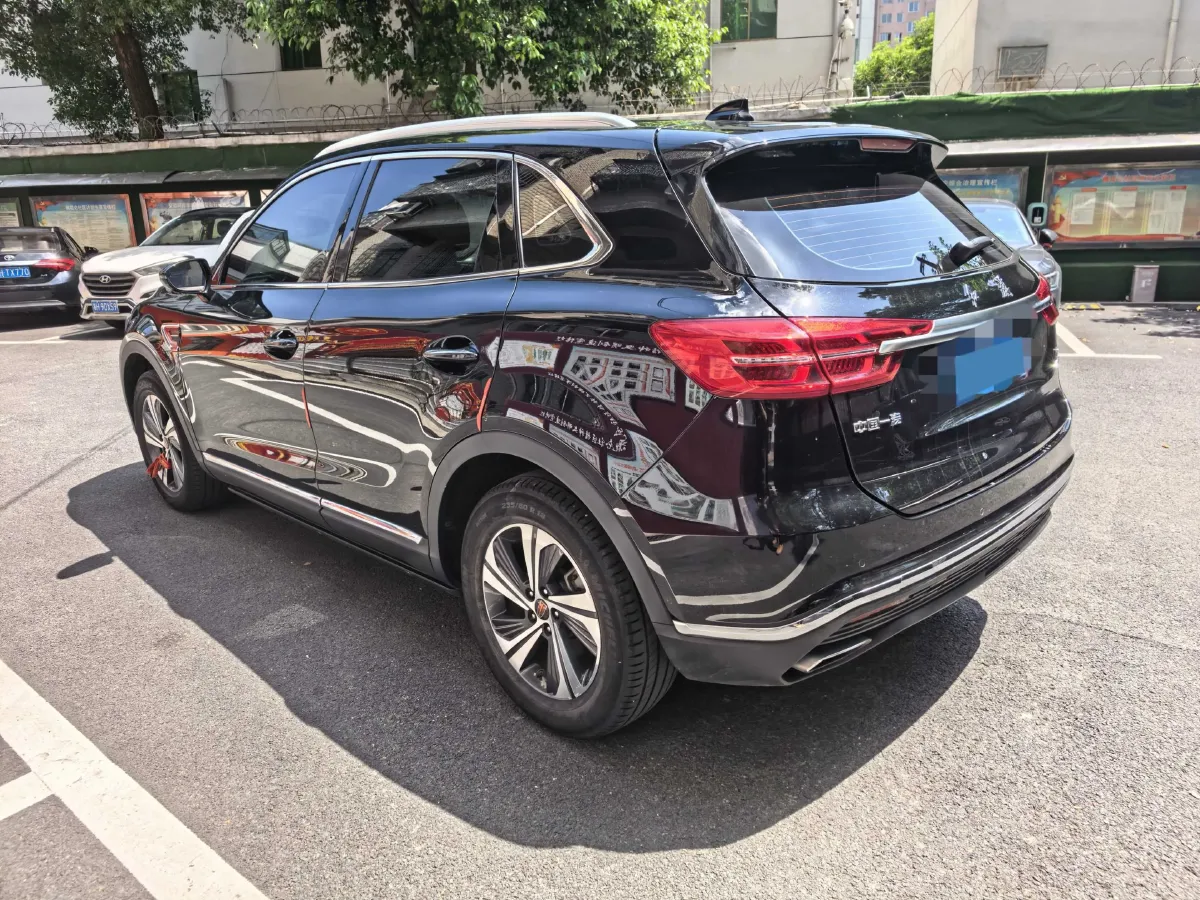 2022 HongQi HS5 2.0T 224HP L4 6AT,autocango,china used car exporter,china ev exporter,chinese used car exporter,chinese used ev exporter
