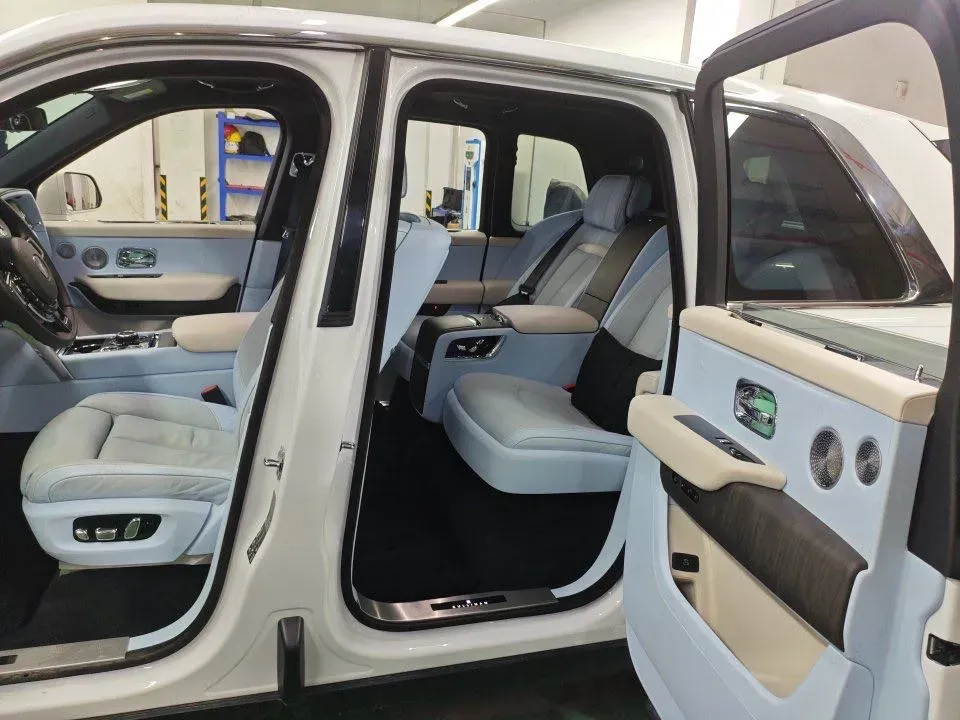 2024 Rolls-Royce Cullinan 6.7T 571HP V12 8AT,autocango,china used car exporter,china ev exporter,chinese used car exporter,chinese used ev exporter