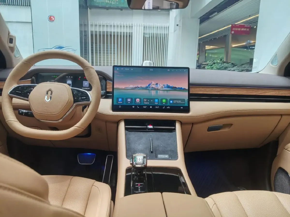 2024 AITO AITO M7 1.5T 152HP L4 REEV 40KWH,autocango,china used car exporter,china ev exporter,chinese used car exporter,chinese used ev exporter