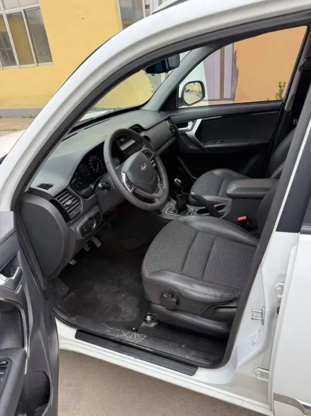 2018 Chery Tiggo 3 1.6L 126HP L4 5MT,autocango,china used car exporter,china ev exporter,chinese used car exporter,chinese used ev exporter