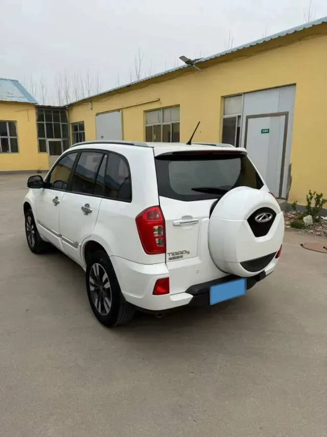 2018 Chery Tiggo 3 1.6L 126HP L4 5MT,autocango,china used car exporter,china ev exporter,chinese used car exporter,chinese used ev exporter