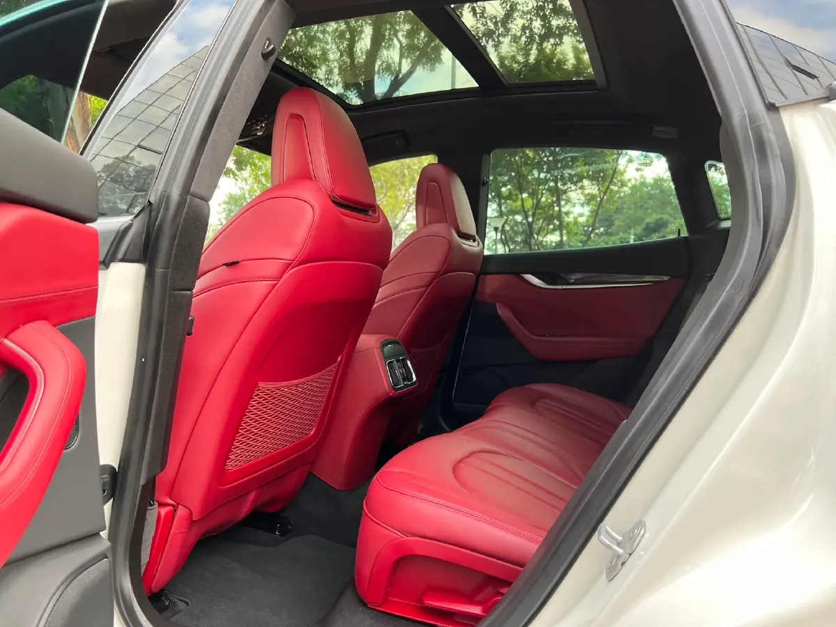 2016 Audi S6 4.0T 450HP V8 7DCT,autocango,china used car exporter,china ev exporter,chinese used car exporter,chinese used ev exporter