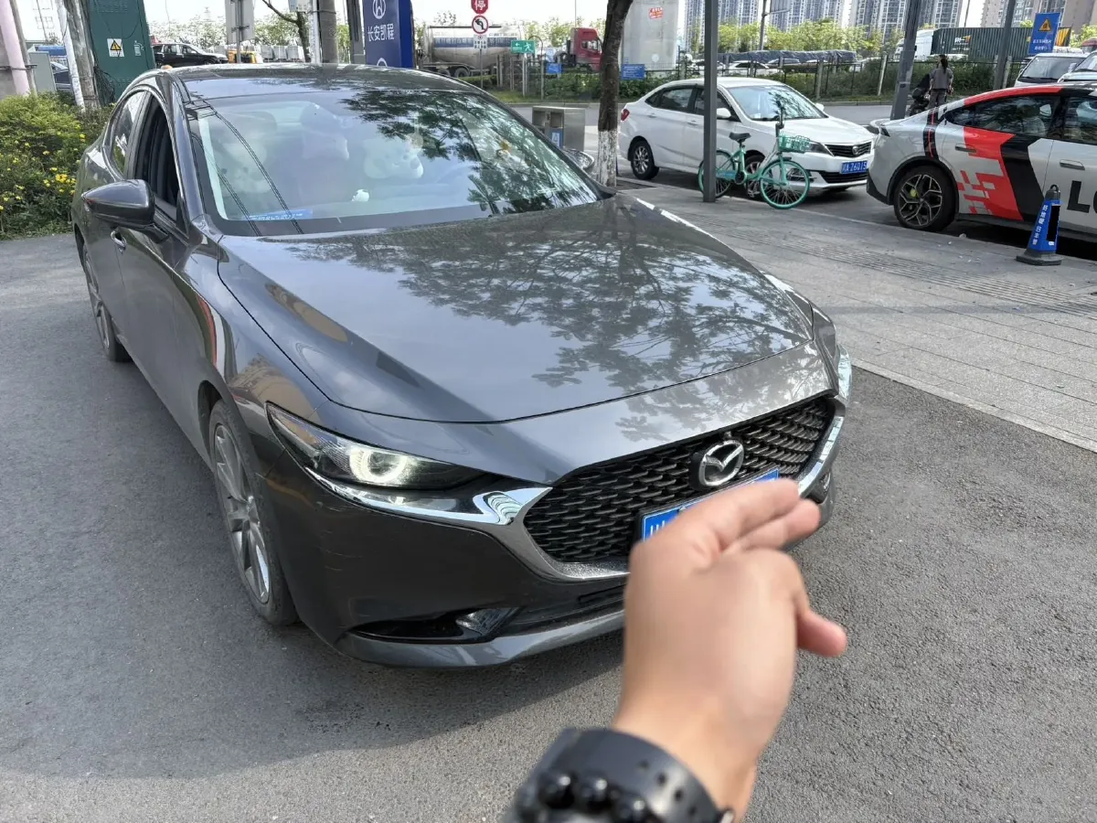 2021 Mazda 3 Axela 2.0L 158HP L4 6AT,autocango,china used car exporter,china ev exporter,chinese used car exporter,chinese used ev exporter