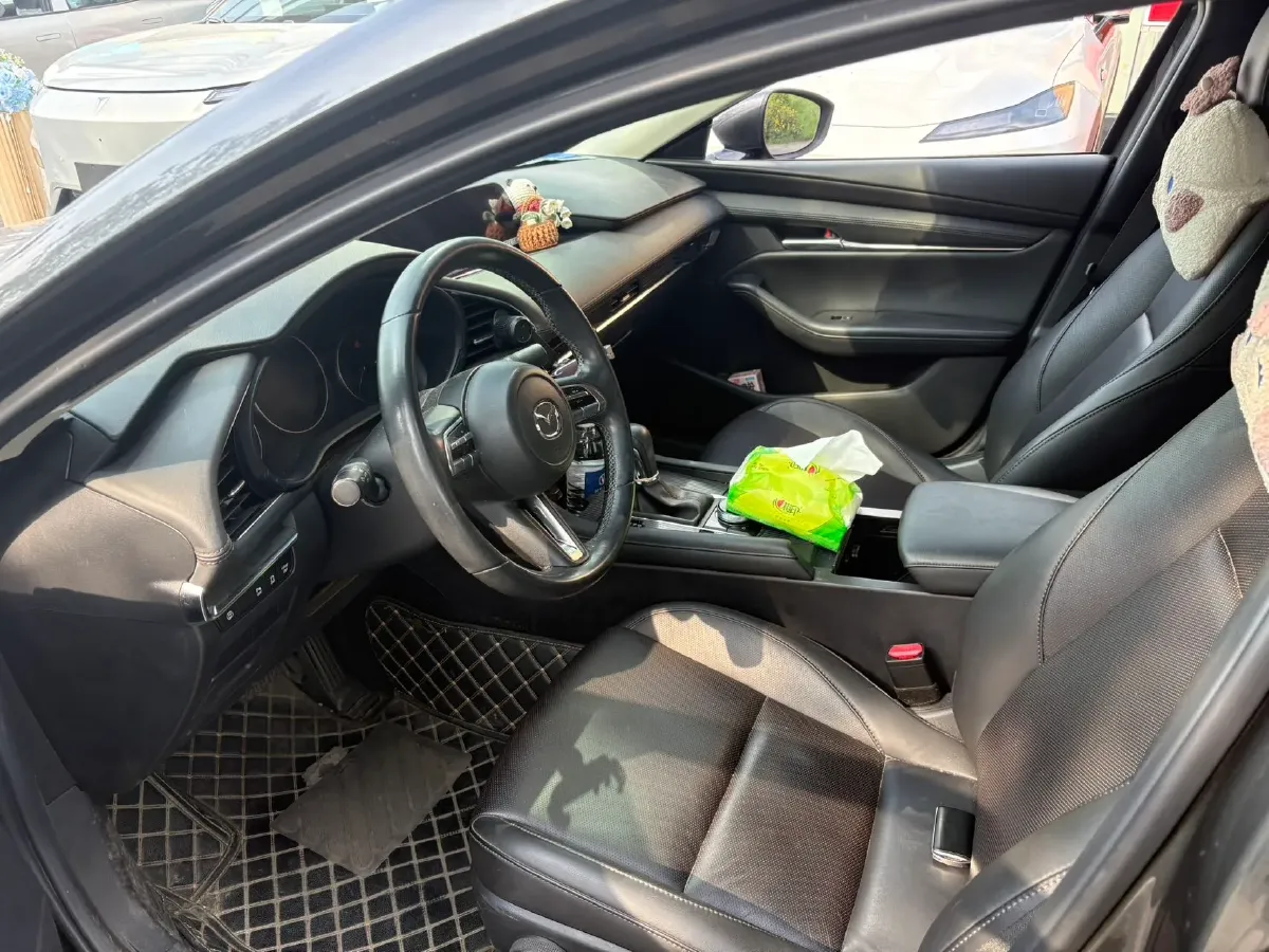 2021 Mazda 3 Axela 2.0L 158HP L4 6AT,autocango,china used car exporter,china ev exporter,chinese used car exporter,chinese used ev exporter
