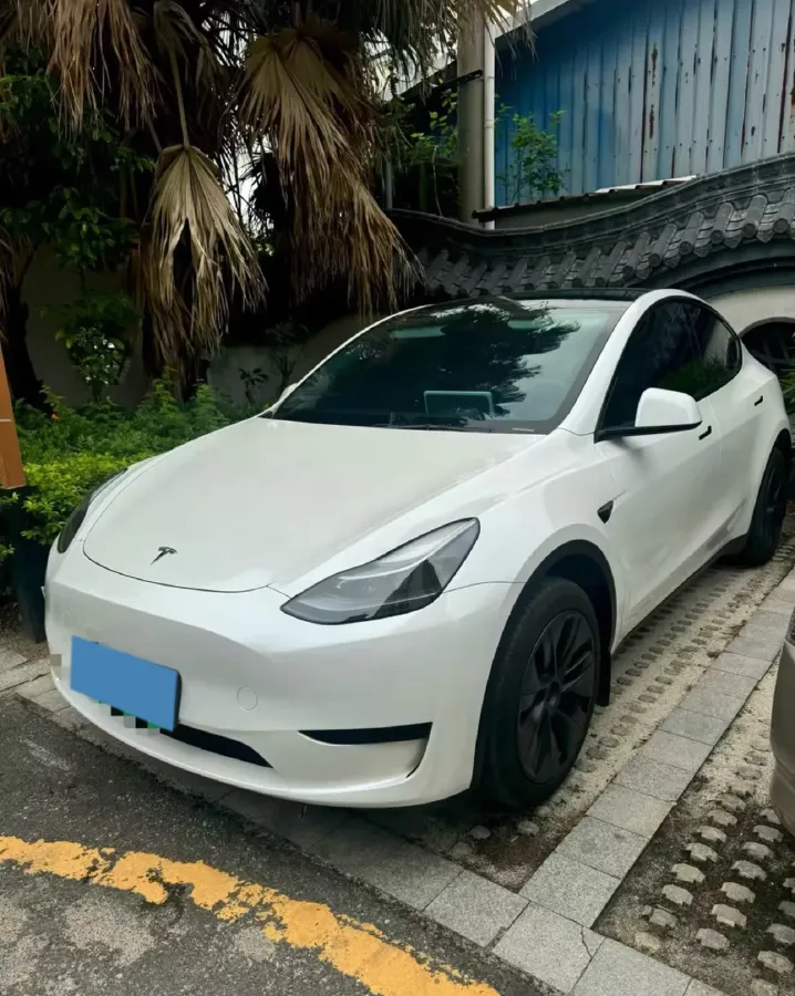 2024 Iveco OuSheng BEV 77.28KWH,autocango,china used car exporter,china ev exporter,chinese used car exporter,chinese used ev exporter