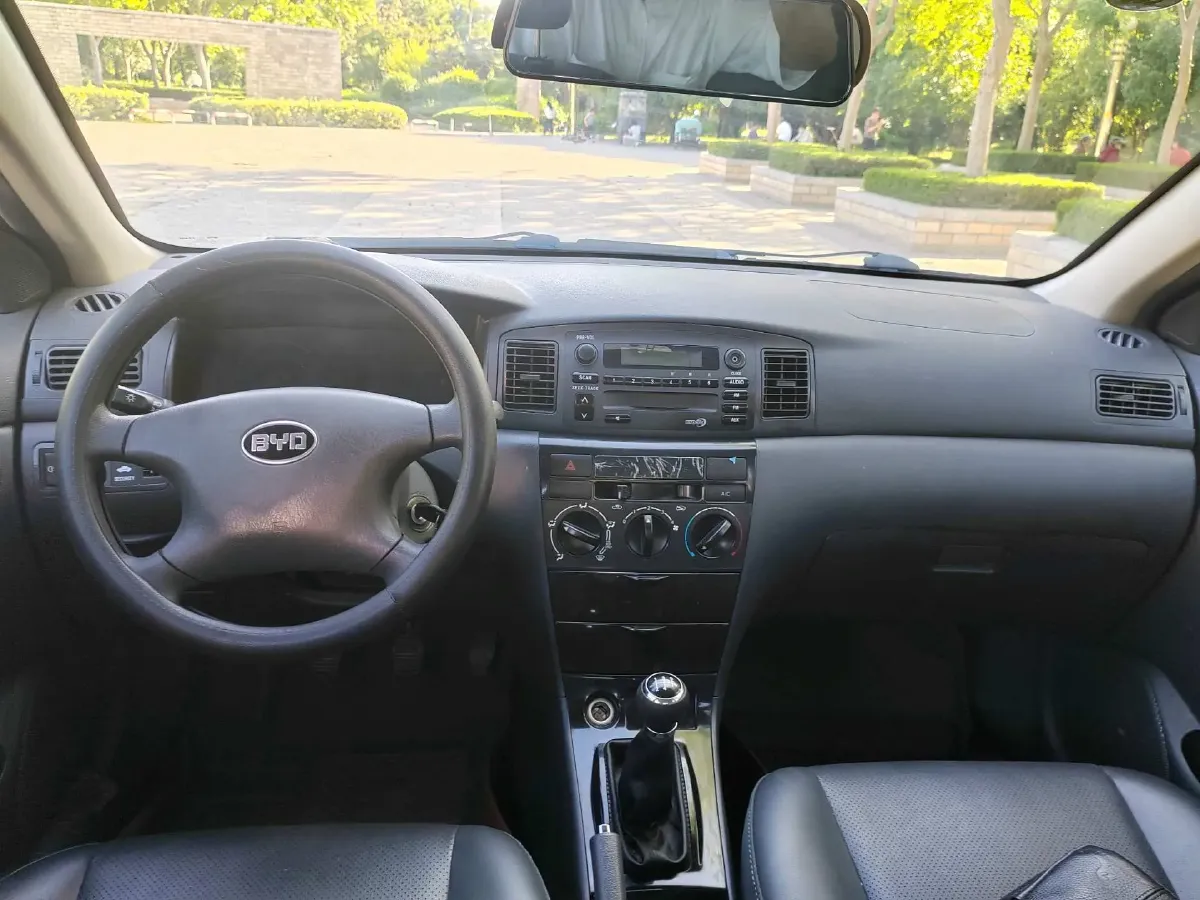 2018 BYD F3 1.5L 109HP L4 5MT,autocango,china used car exporter,china ev exporter,chinese used car exporter,chinese used ev exporter