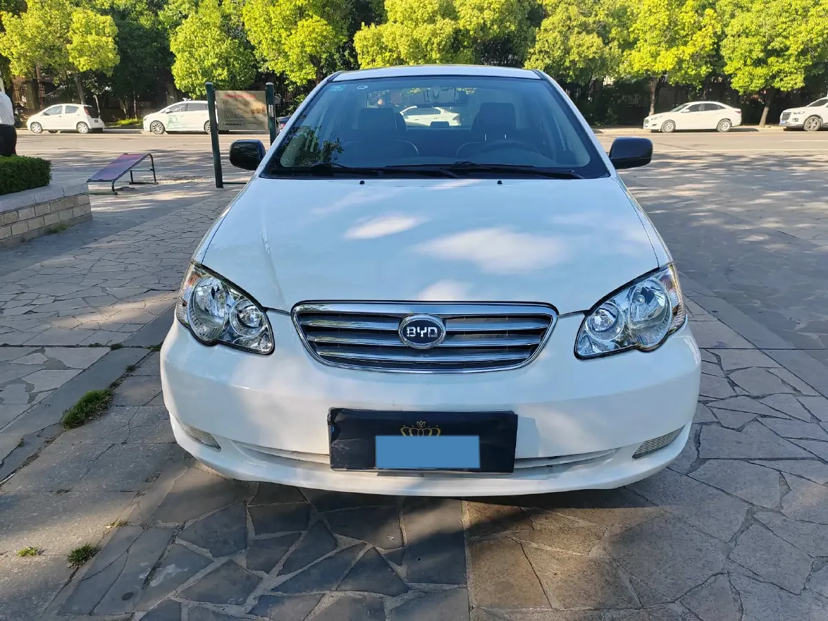 2018 BYD F3 1.5L 109HP L4 5MT,autocango,china used car exporter,china ev exporter,chinese used car exporter,chinese used ev exporter