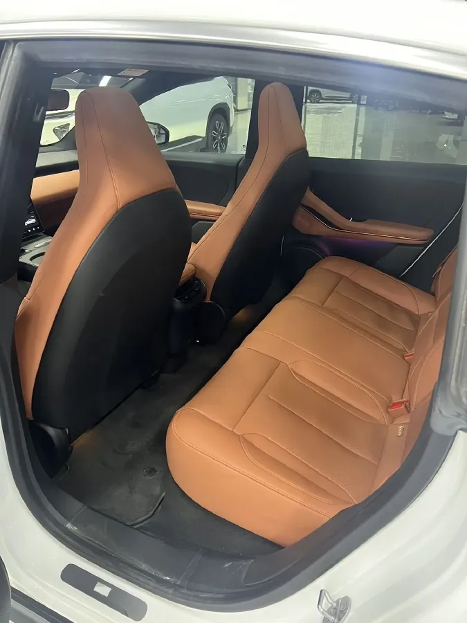 2022 JunTian HeiWuShi Youth 2.0T 203HP L4 6AT,autocango,china used car exporter,china ev exporter,chinese used car exporter,chinese used ev exporter