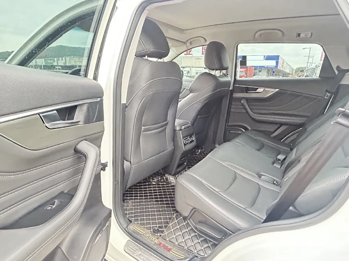 2019 Jetour X70S 1.5T 156HP L4 6DCT,autocango,china used car exporter,china ev exporter,chinese used car exporter,chinese used ev exporter