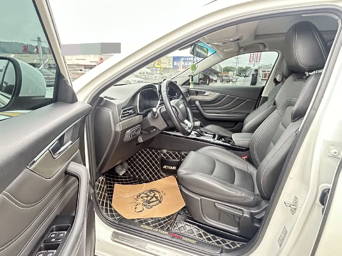 2019 Jetour X70S 1.5T 156HP L4 6DCT,autocango,china used car exporter,china ev exporter,chinese used car exporter,chinese used ev exporter