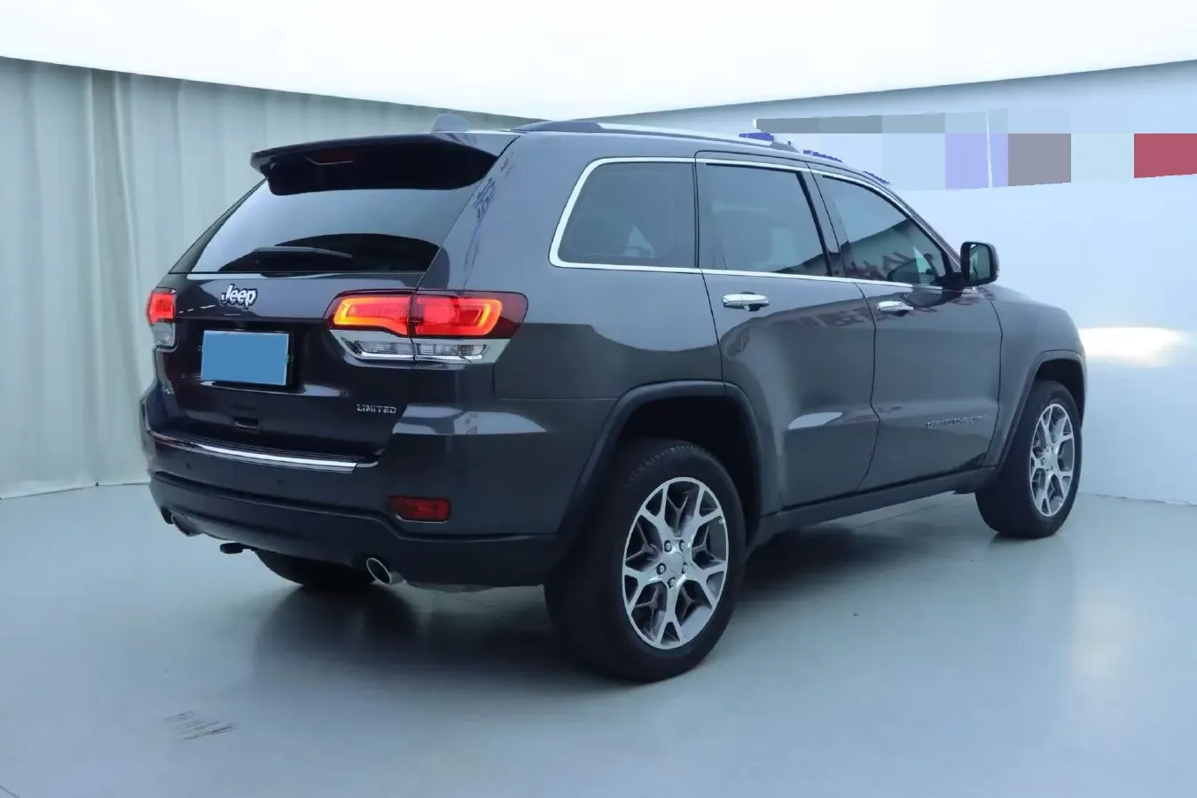 2021 Jeep Grand Cherokee 3.0L 234HP V6 8AT,autocango,china used car exporter,china ev exporter,chinese used car exporter,chinese used ev exporter