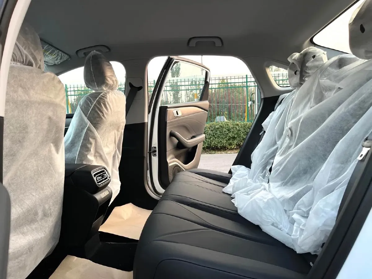 2025 ChangAn KuaYue KuaYueXing V5 EV BEV 41.86KWH,autocango,china used car exporter,china ev exporter,chinese used car exporter,chinese used ev exporter