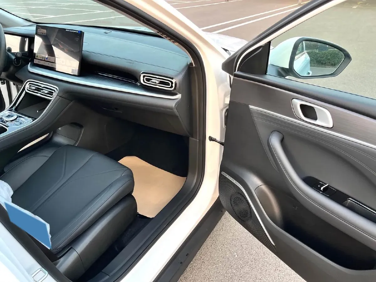 2025 ChangAn KuaYue KuaYueXing V5 EV BEV 41.86KWH,autocango,china used car exporter,china ev exporter,chinese used car exporter,chinese used ev exporter
