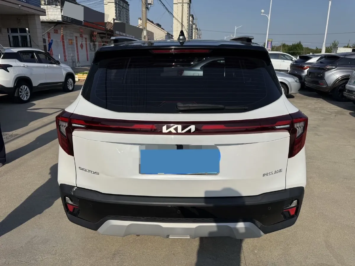2023 Kia Seltos 1.5L 115HP L4 CVT,autocango,china used car exporter,china ev exporter,chinese used car exporter,chinese used ev exporter