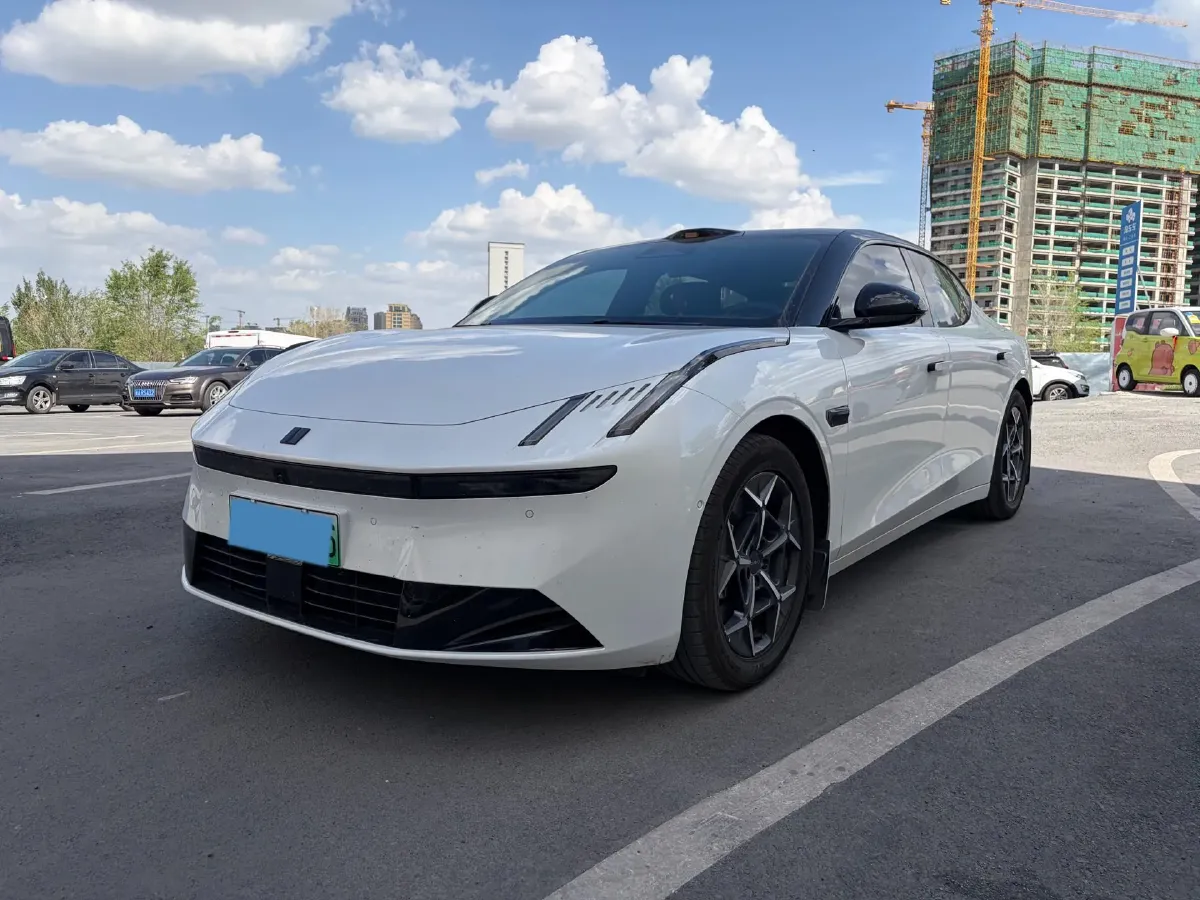 2025 LYNK&CO 10 EM-P 1.5T 163HP L4 3DHT PHEV,autocango,china used car exporter,china ev exporter,chinese used car exporter,chinese used ev exporter