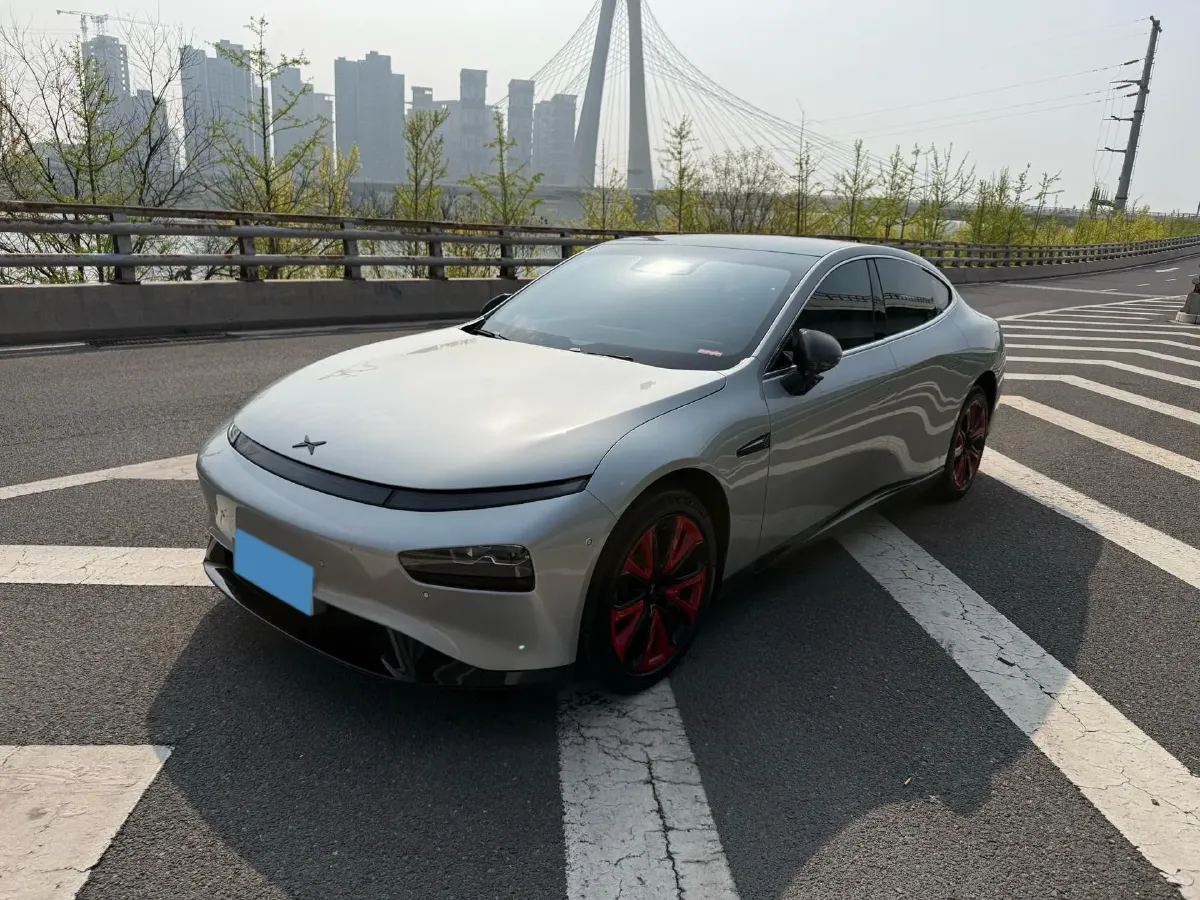 2020 DS 7 1.6T 215HP L4 8AT,autocango,china used car exporter,china ev exporter,chinese used car exporter,chinese used ev exporter