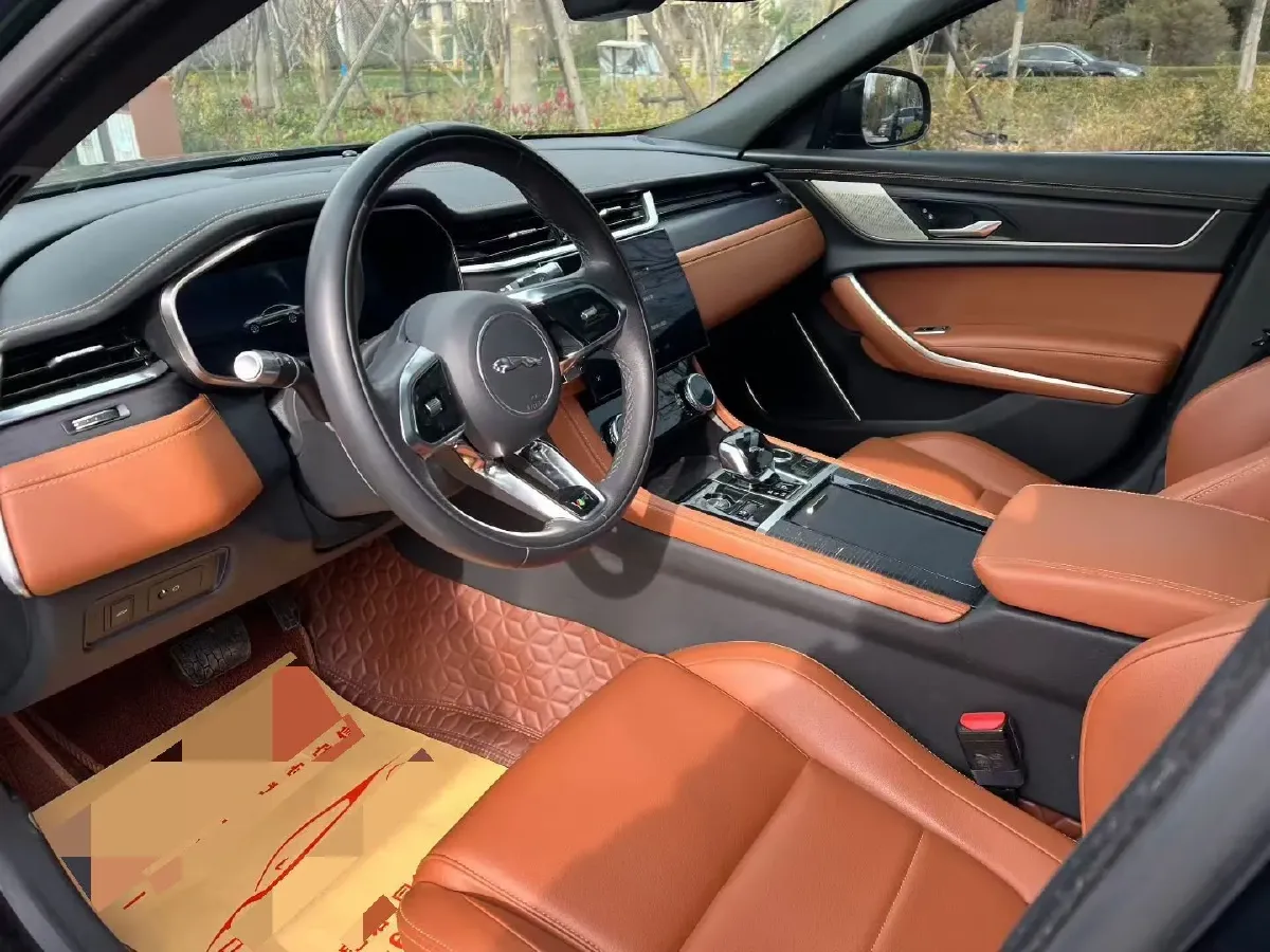 2022 Jaguar XFL 2.0T 250HP L4 8AT,autocango,china used car exporter,china ev exporter,chinese used car exporter,chinese used ev exporter