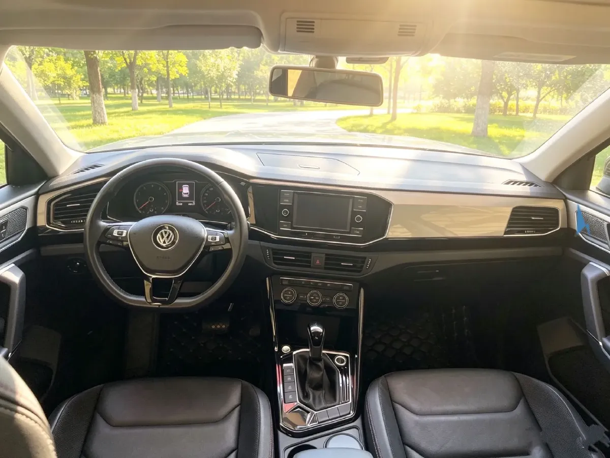 2019 Renault Koleos 2.0L 154HP L4 CVT,autocango,china used car exporter,china ev exporter,chinese used car exporter,chinese used ev exporter
