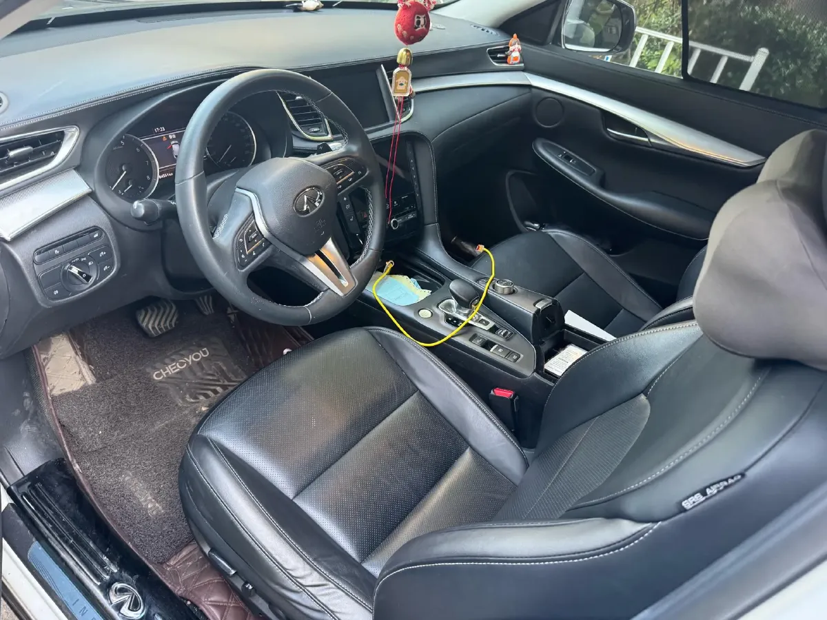 2020 Infiniti QX50 2.0T 272HP L4 CVT,autocango,china used car exporter,china ev exporter,chinese used car exporter,chinese used ev exporter