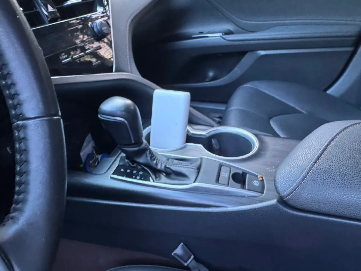 2021 Toyota Camry 2.0L 178HP L4 CVT,autocango,china used car exporter,china ev exporter,chinese used car exporter,chinese used ev exporter