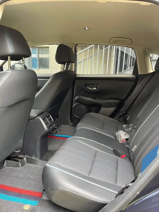 2023 Honda HR-V 1.5T 182HP L4 CVT,autocango,china used car exporter,china ev exporter,chinese used car exporter,chinese used ev exporter