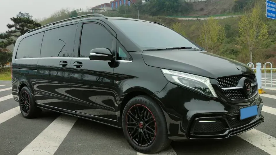 2022 Mercedes-Benz V Class 2.0T 211HP L4 9AT,autocango,china used car exporter,china ev exporter,chinese used car exporter,chinese used ev exporter
