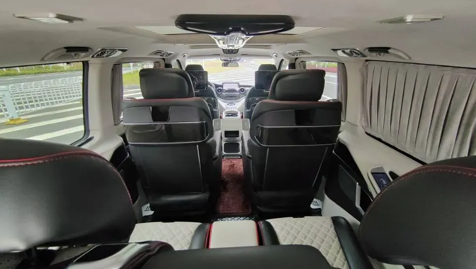 2022 Mercedes-Benz V Class 2.0T 211HP L4 9AT,autocango,china used car exporter,china ev exporter,chinese used car exporter,chinese used ev exporter