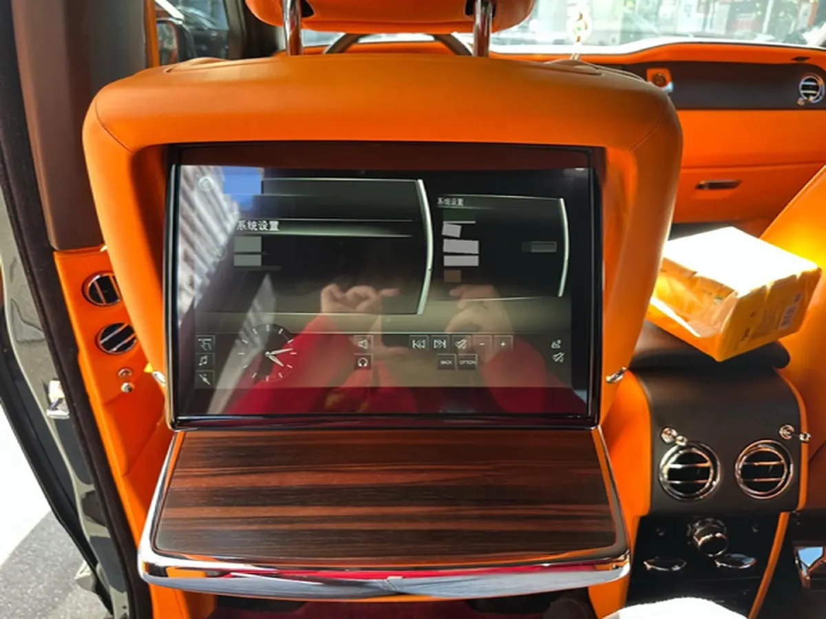 2018 Rolls-Royce Cullinan 6.7T 571HP V12 8AT,autocango,china used car exporter,china ev exporter,chinese used car exporter,chinese used ev exporter