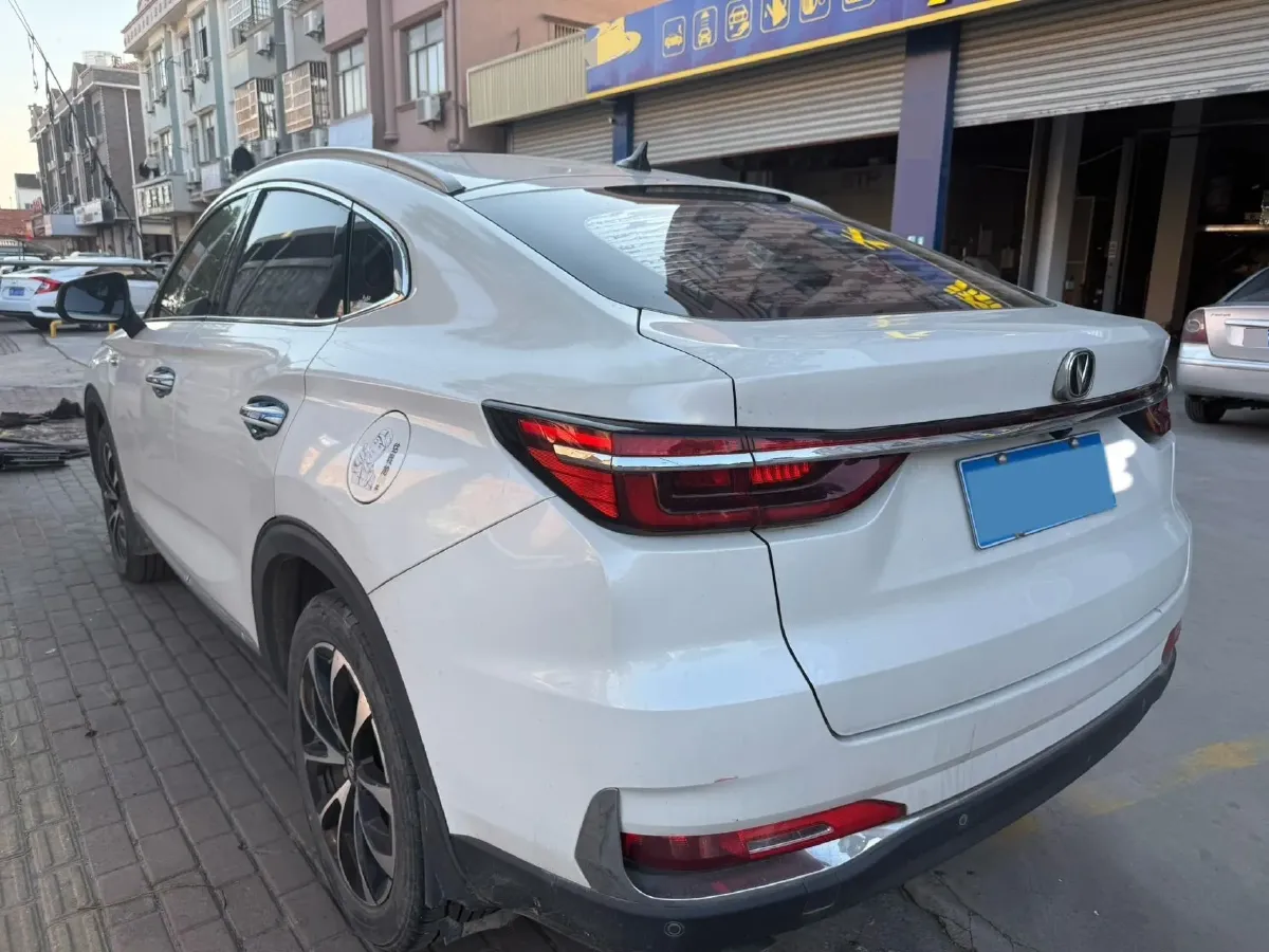 2019 ChangAn CS85 Coupe 1.5T 178HP L4 7DCT,autocango,china used car exporter,china ev exporter,chinese used car exporter,chinese used ev exporter
