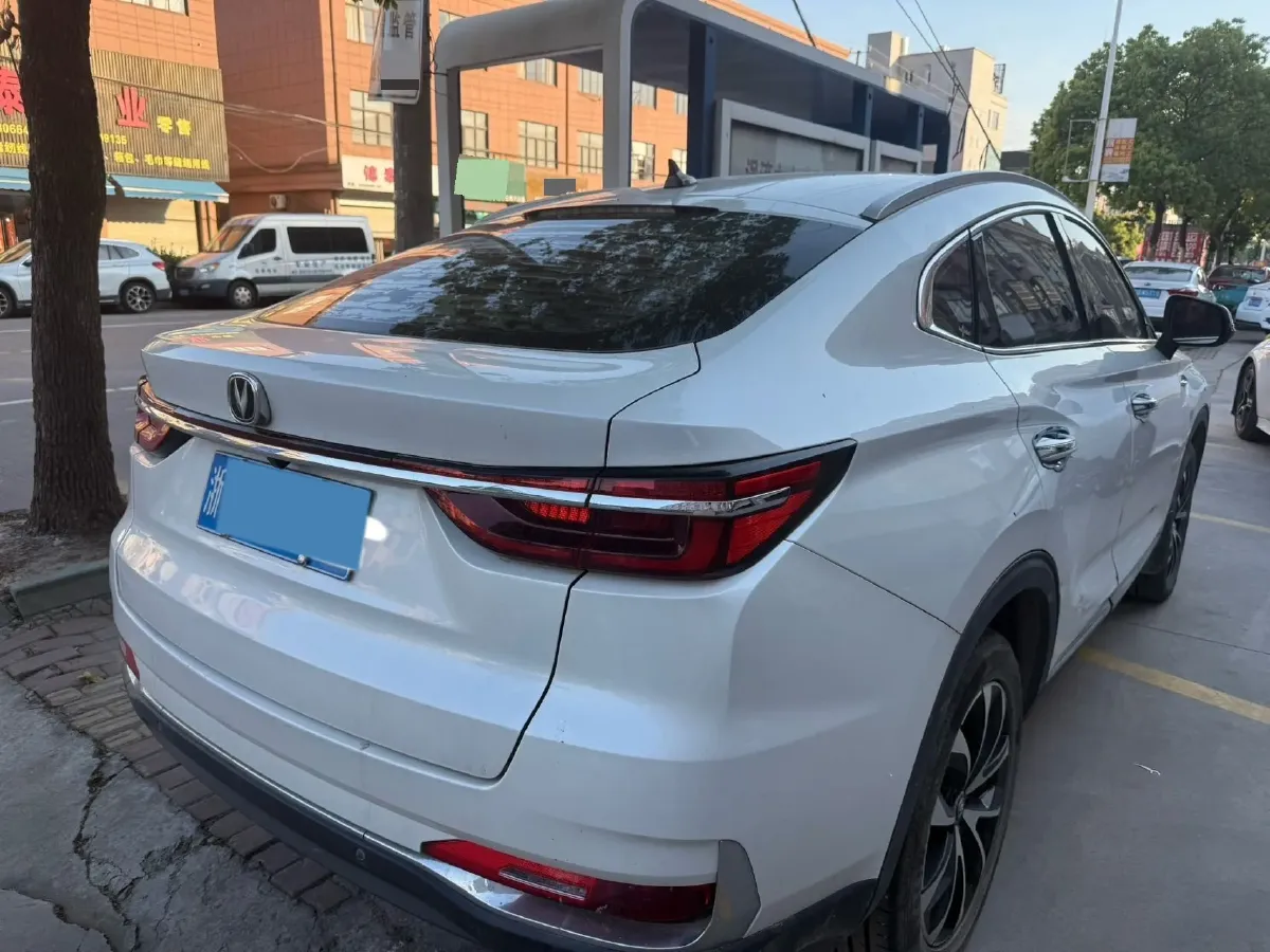 2019 ChangAn CS85 Coupe 1.5T 178HP L4 7DCT,autocango,china used car exporter,china ev exporter,chinese used car exporter,chinese used ev exporter