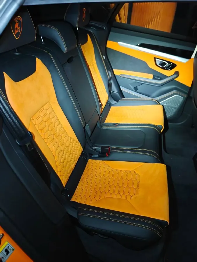 2021 Lamborghini Urus 4.0T 641HP V8 8AT,autocango,china used car exporter,china ev exporter,chinese used car exporter,chinese used ev exporter
