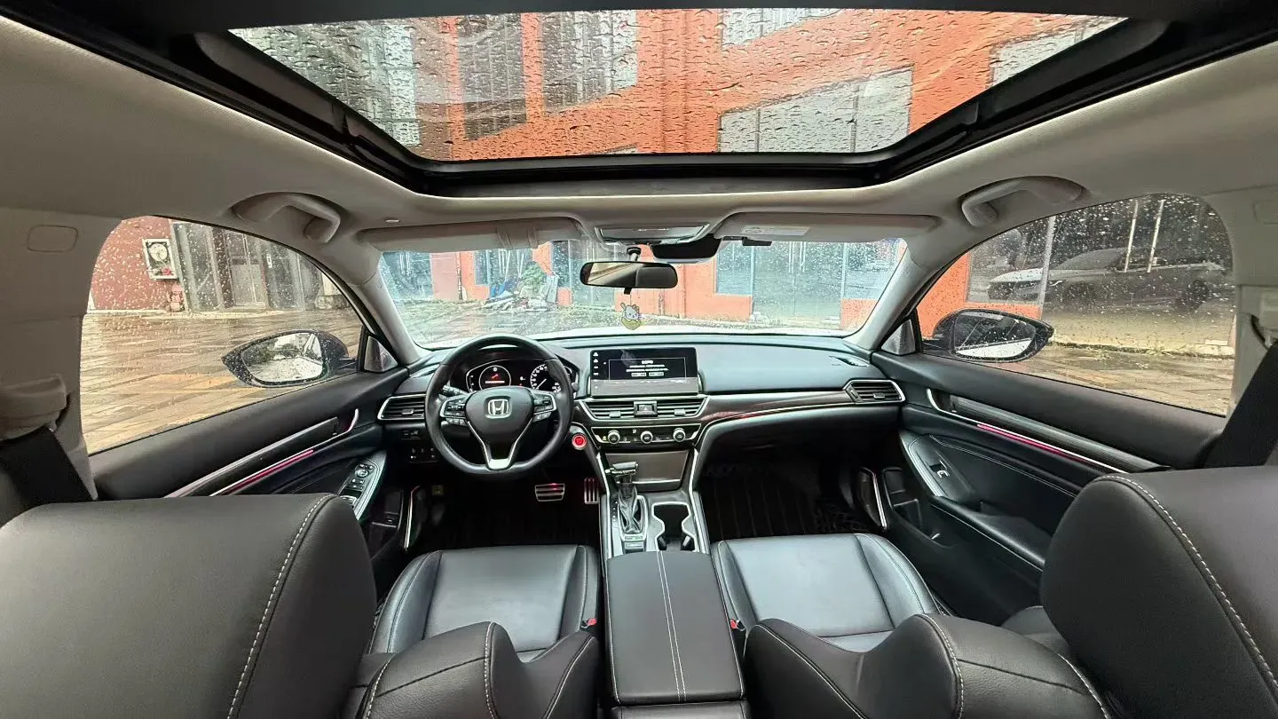 2022 Honda Accord 1.5T 194HP L4 CVT,autocango,china used car exporter,china ev exporter,chinese used car exporter,chinese used ev exporter