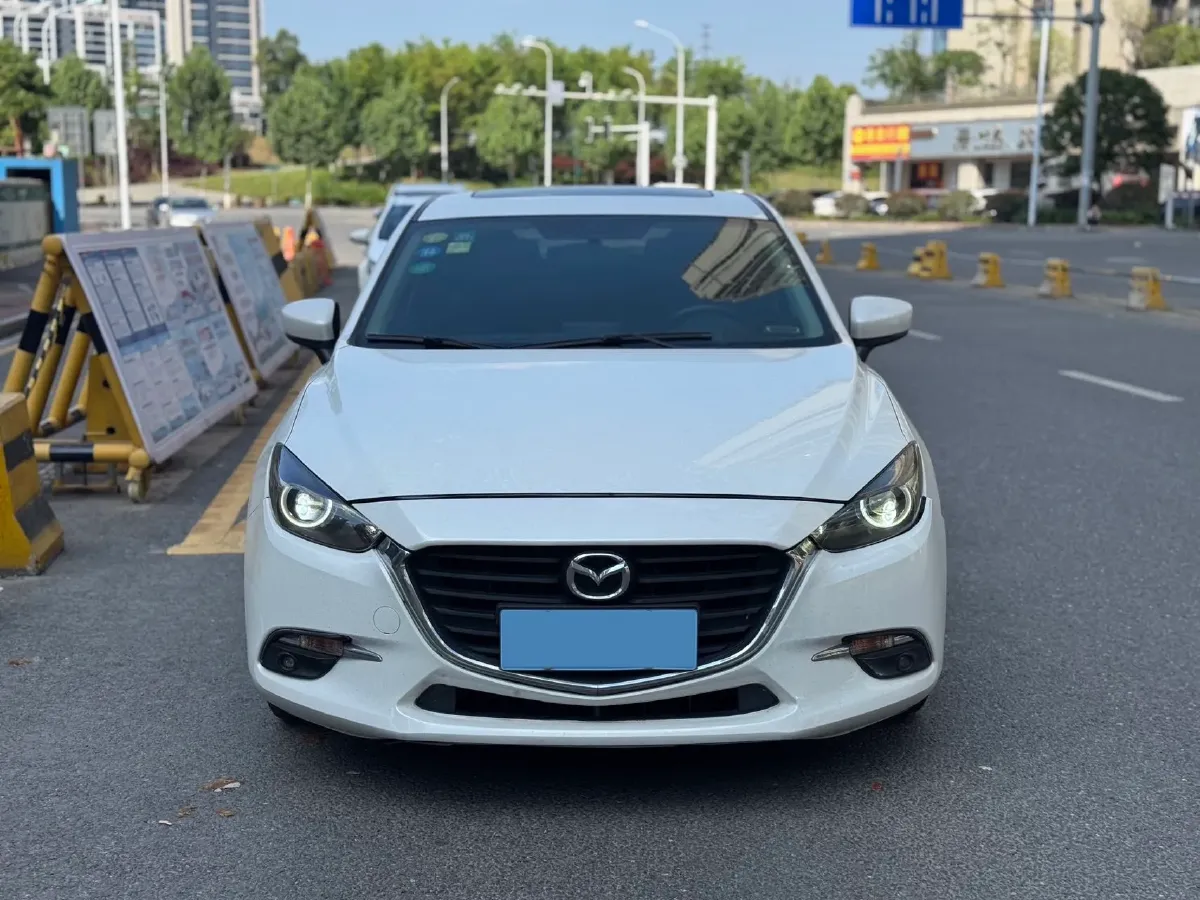 2017 Mazda 3 Axela 1.5L 117HP L4 6AT,autocango,china used car exporter,china ev exporter,chinese used car exporter,chinese used ev exporter