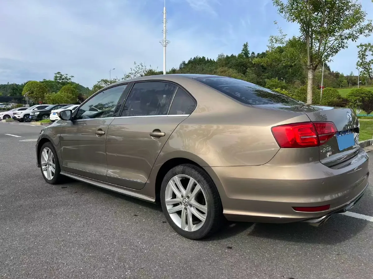 2018 JMC YuSheng S350 2.0T 141HP L4 6AT,autocango,china used car exporter,china ev exporter,chinese used car exporter,chinese used ev exporter