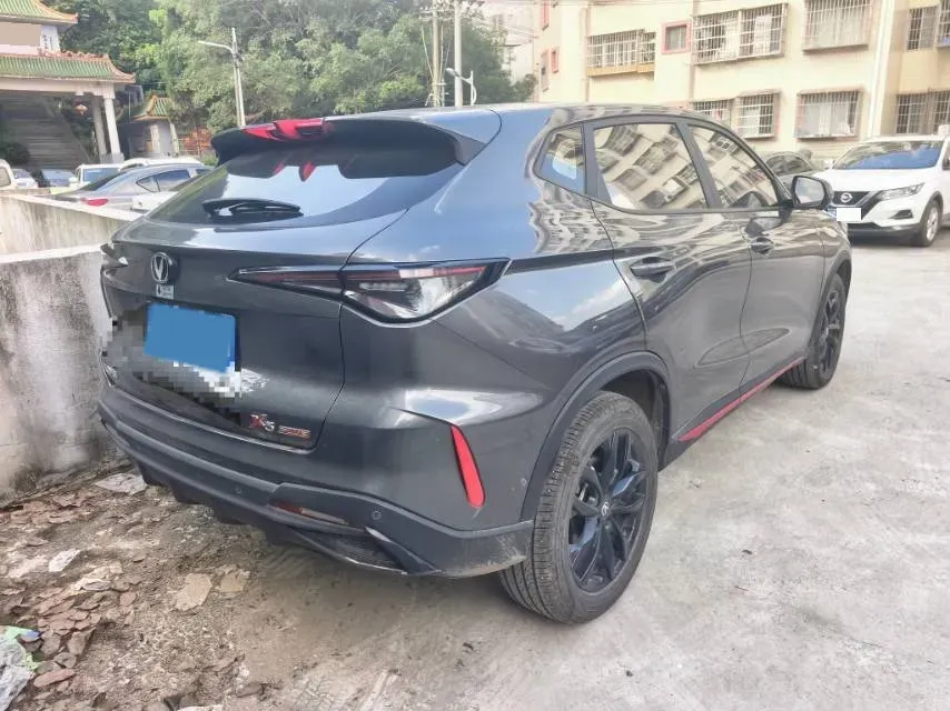 2024 ChangAn X5 PLUS 1.5T 188HP L4 7DCT,autocango,china used car exporter,china ev exporter,chinese used car exporter,chinese used ev exporter