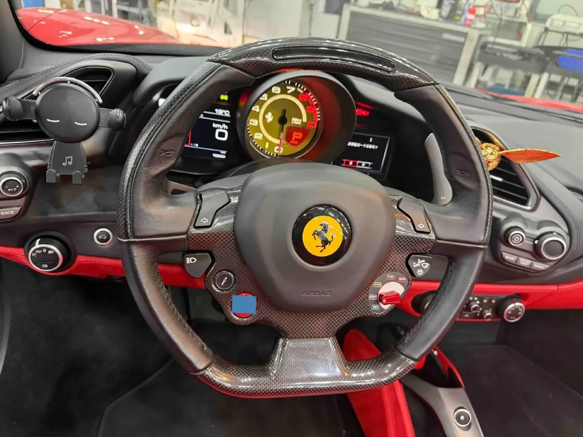 2015 Ferrari 488 3.9T 670HP V8 7DCT,autocango,china used car exporter,china ev exporter,chinese used car exporter,chinese used ev exporter